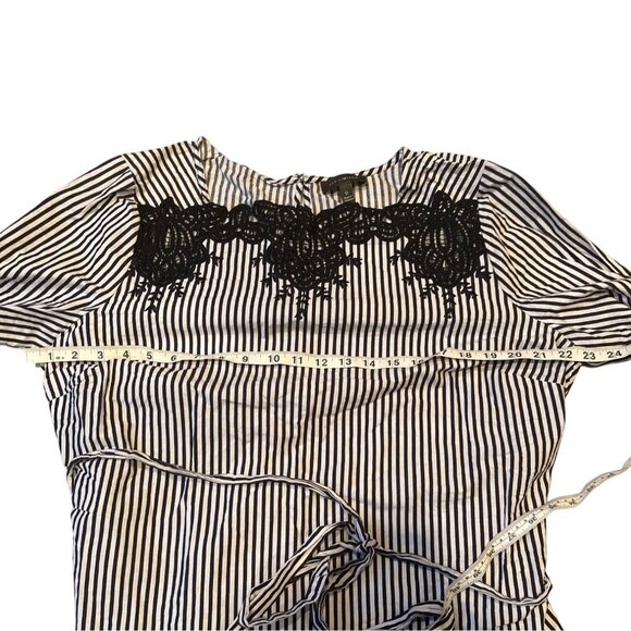 The Limited Womens Blouse 3/4 Sleeve Top Stripe Multicolor Lace Trim Size 1X - Picture 7 of 12